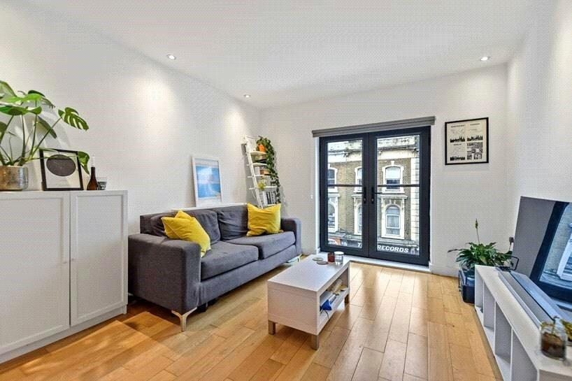 1 bedroom apartment for rent in Graham Road, London, E8