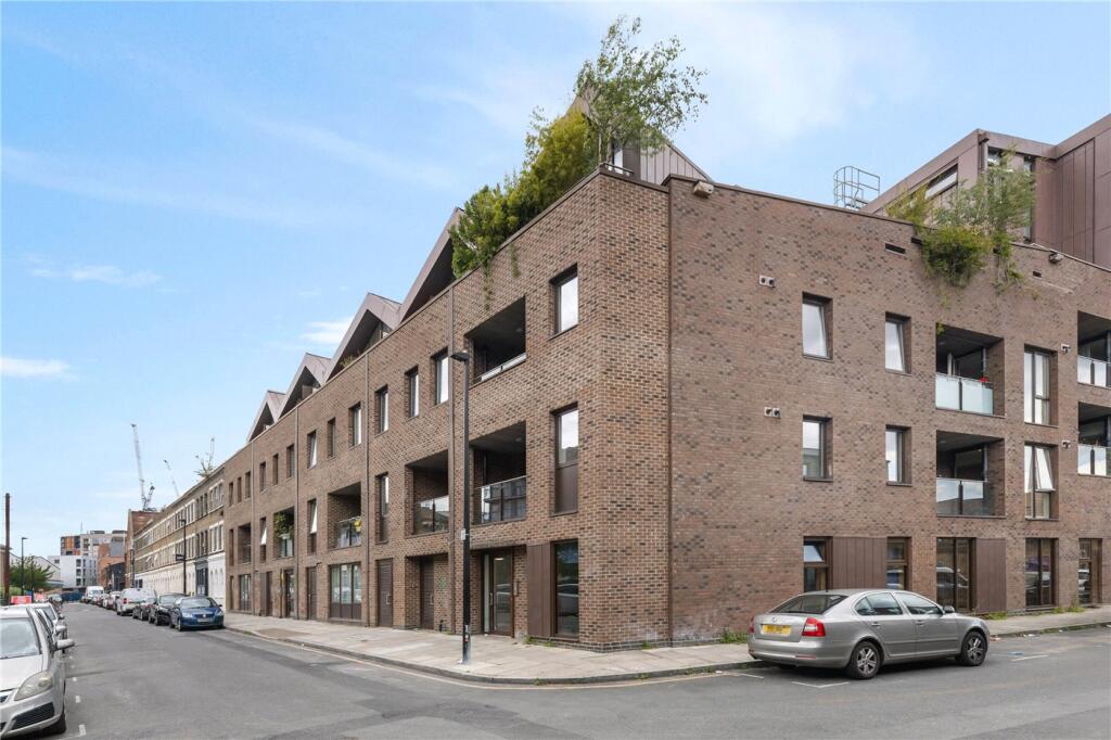 Main image of property: Wadeson Street, London, E2