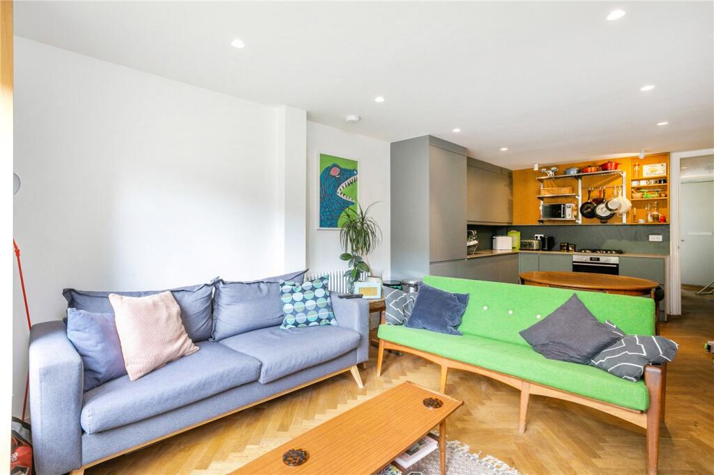 Main image of property: Glyn Road, London, E5