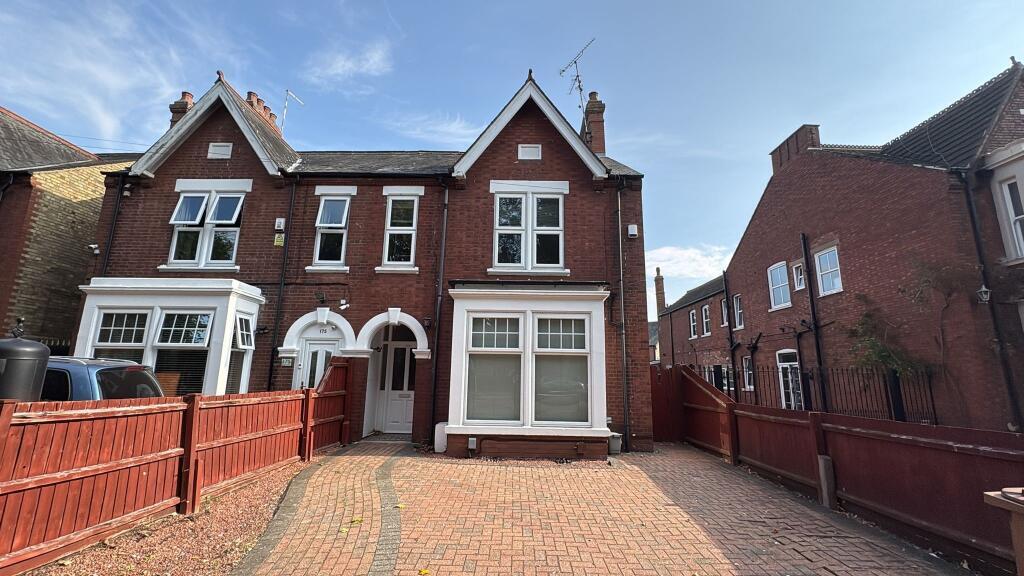 Main image of property: Broadway, Peterborough