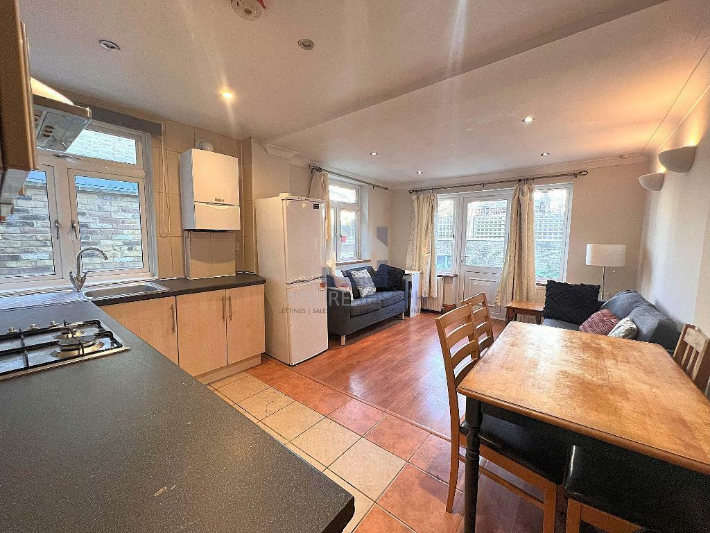 Main image of property: Tooting Bec Road, Tooting Bec, London, SW17 8BW