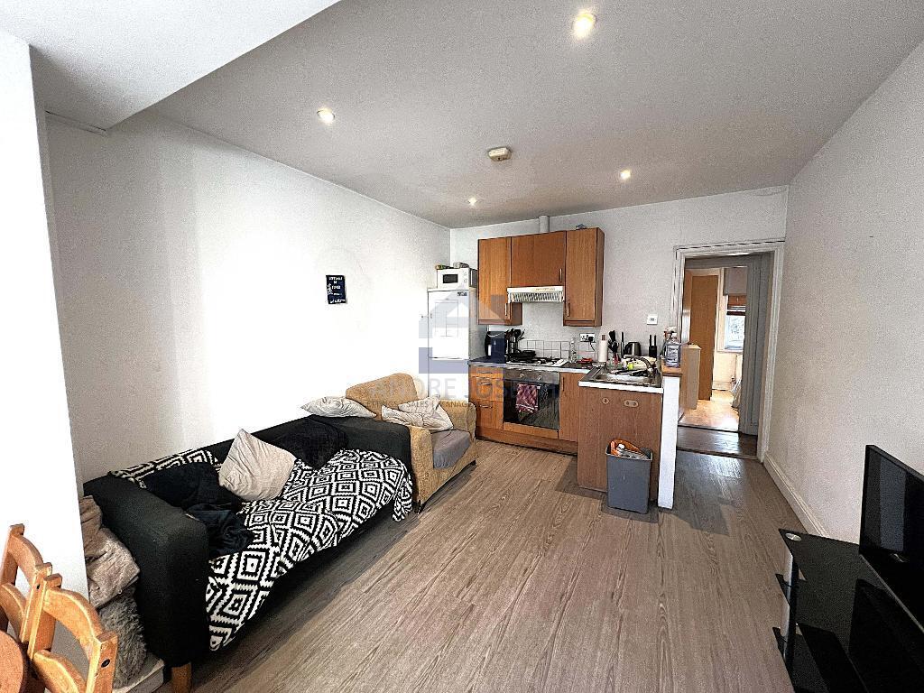 Main image of property: Clapham Common Southside, Clapham Common, London, SW4 7AB