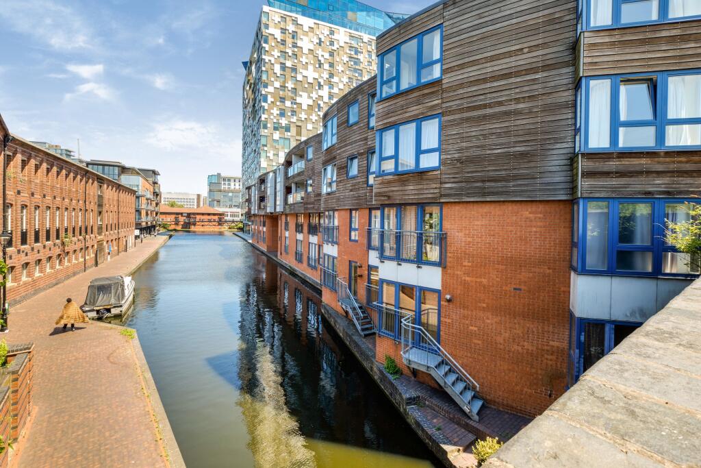 Main image of property: Washington Wharf, Birmingham, West Midlands, B1