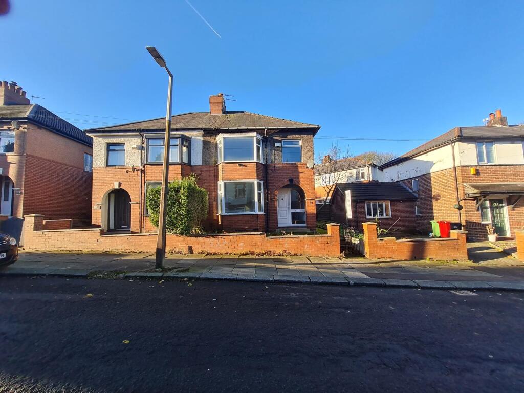 Main image of property: 29 Mooreside Avenue, Heaton, 