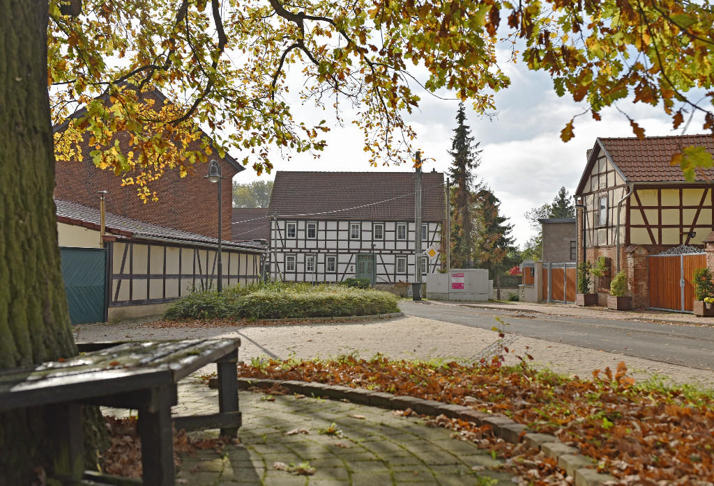 3 bedroom semidetached house for sale in Großenehrich, Thuringia, Germany