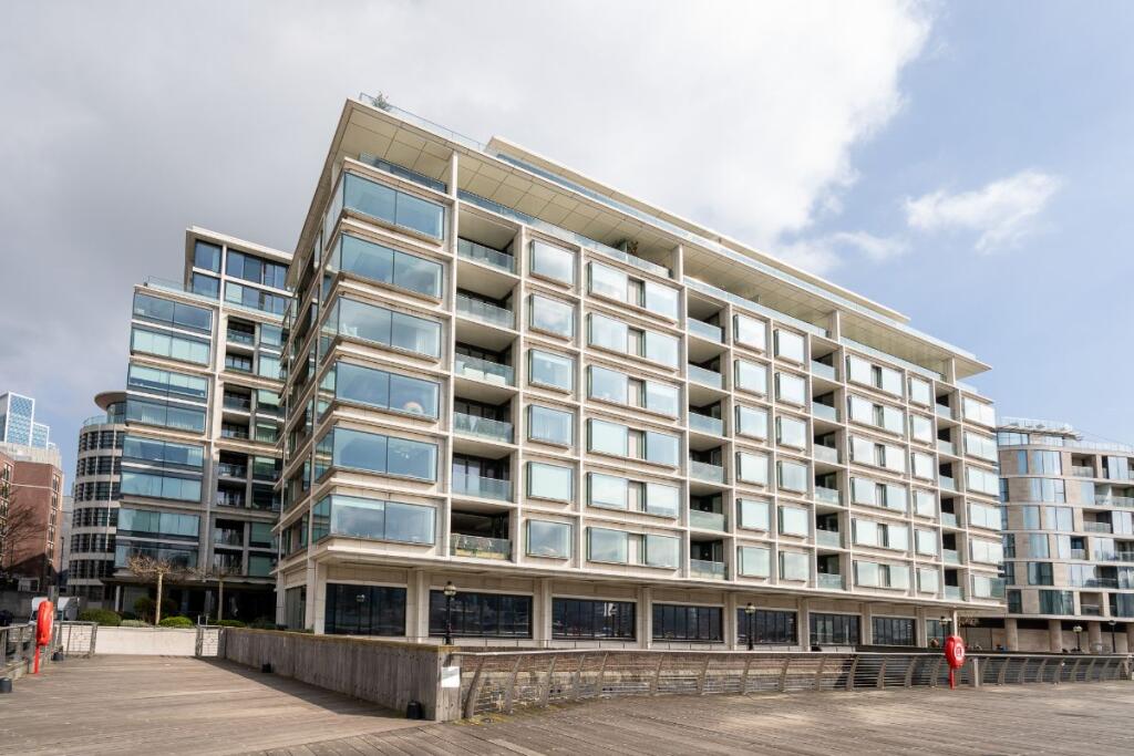 Main image of property: Sugar Quay, Tower Hill, EC3R 