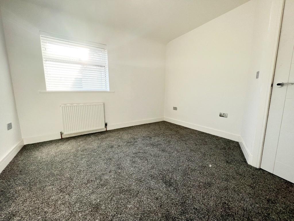 3 bedroom semidetached house for sale in Queniborough Road, LE7