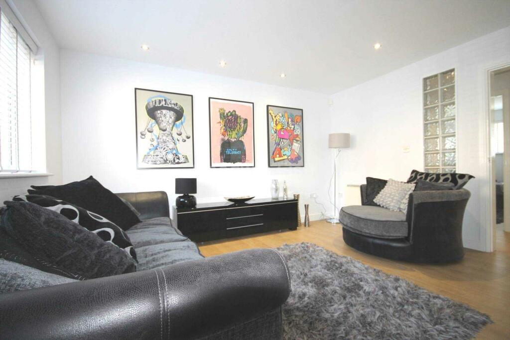 2 bedroom apartment for rent in Old Birley Street, Manchester, M15