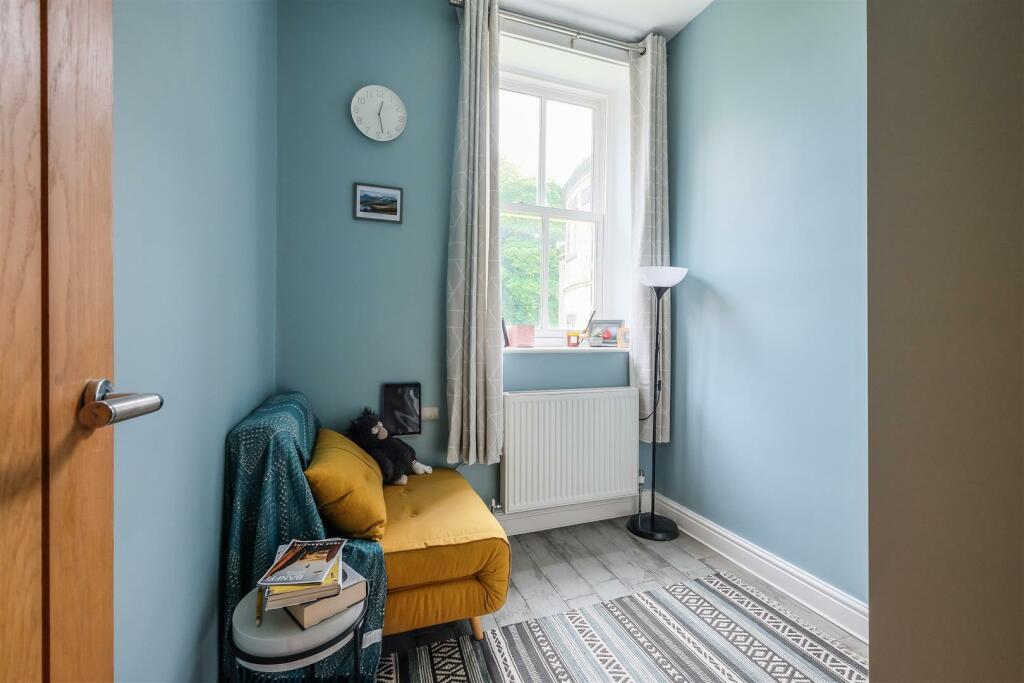 Additional property image - Latham Lane, Gomersal, Cleckheaton