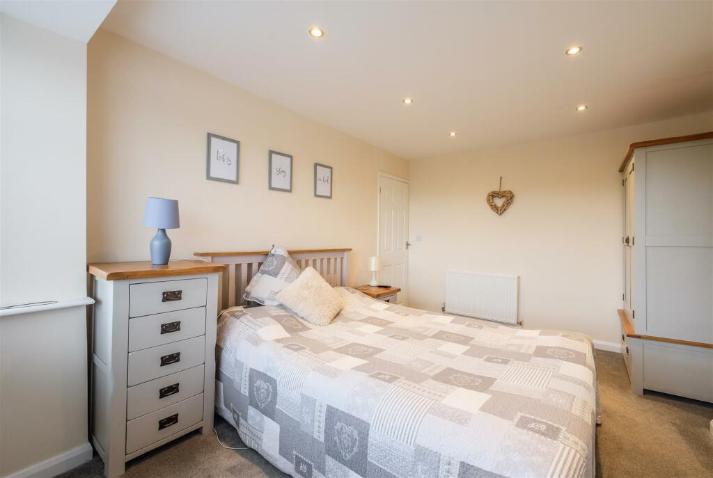 Additional property image - Greengates Avenue, Wyke, Wyke, Bradford