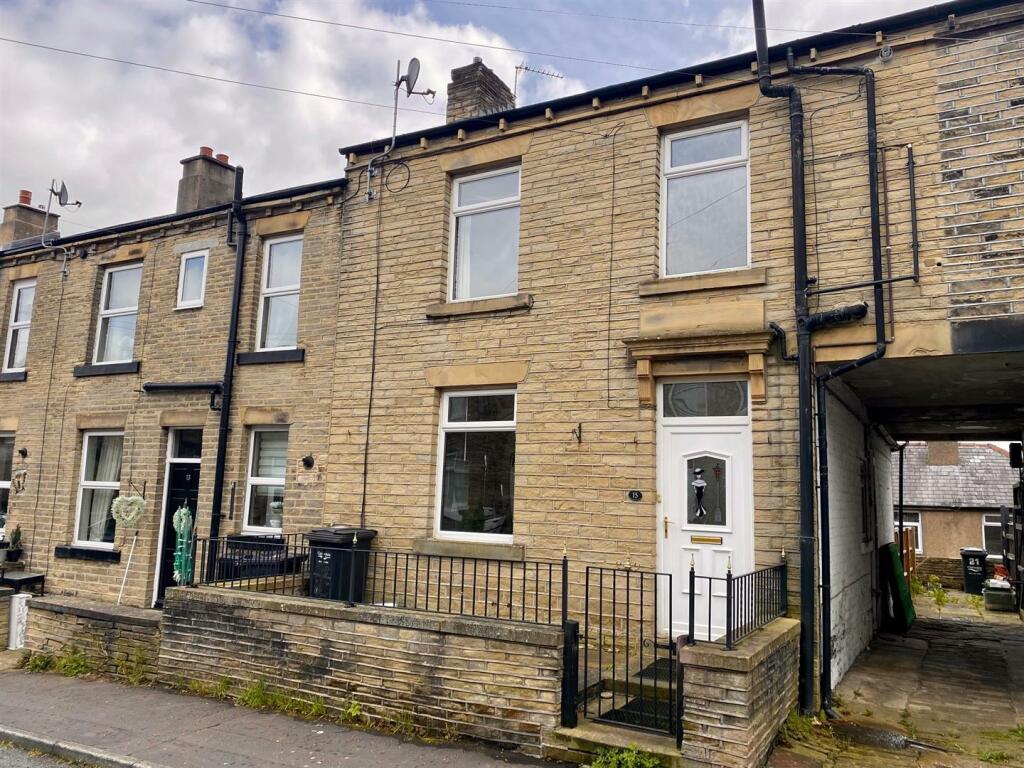 1 bedroom terraced house for sale in Manley Street, Brighouse, HD6