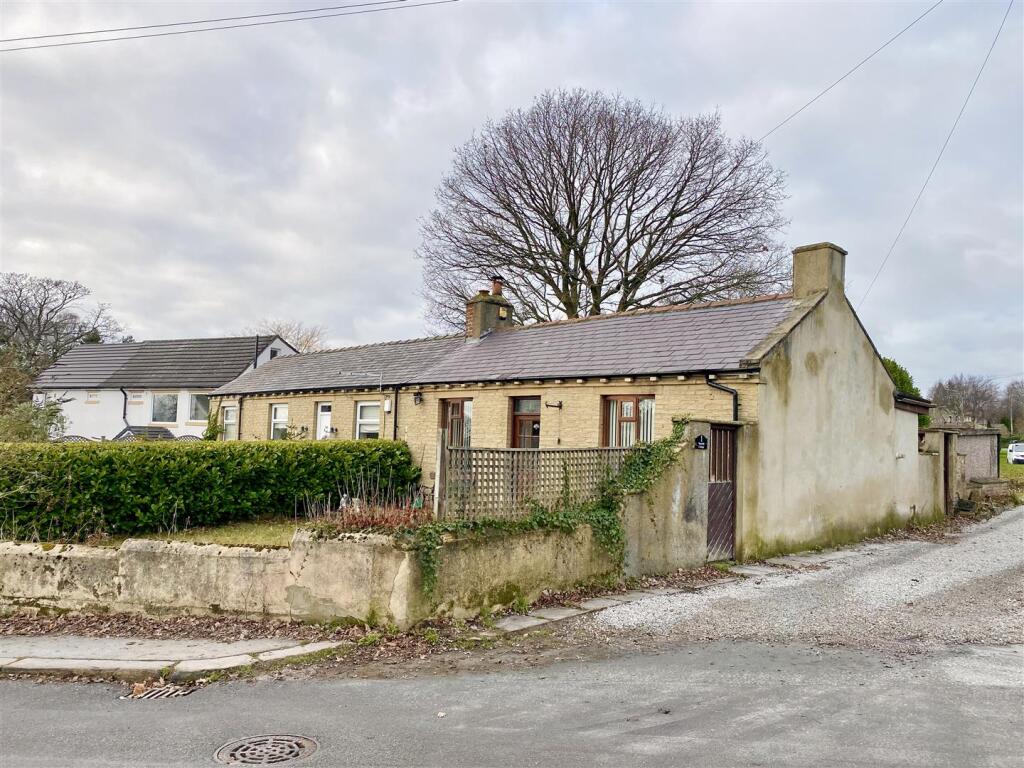 Main image of property: Rookes Lane Top, Halifax