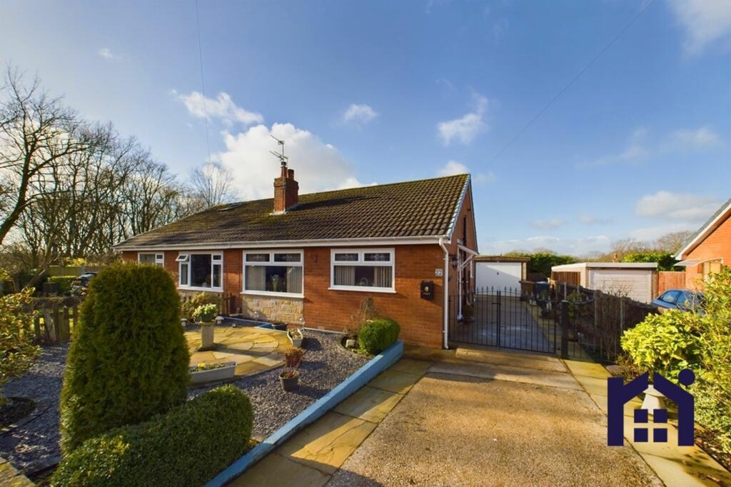 2 bedroom semidetached bungalow for sale in Yeadon Grove, Chorley, PR7