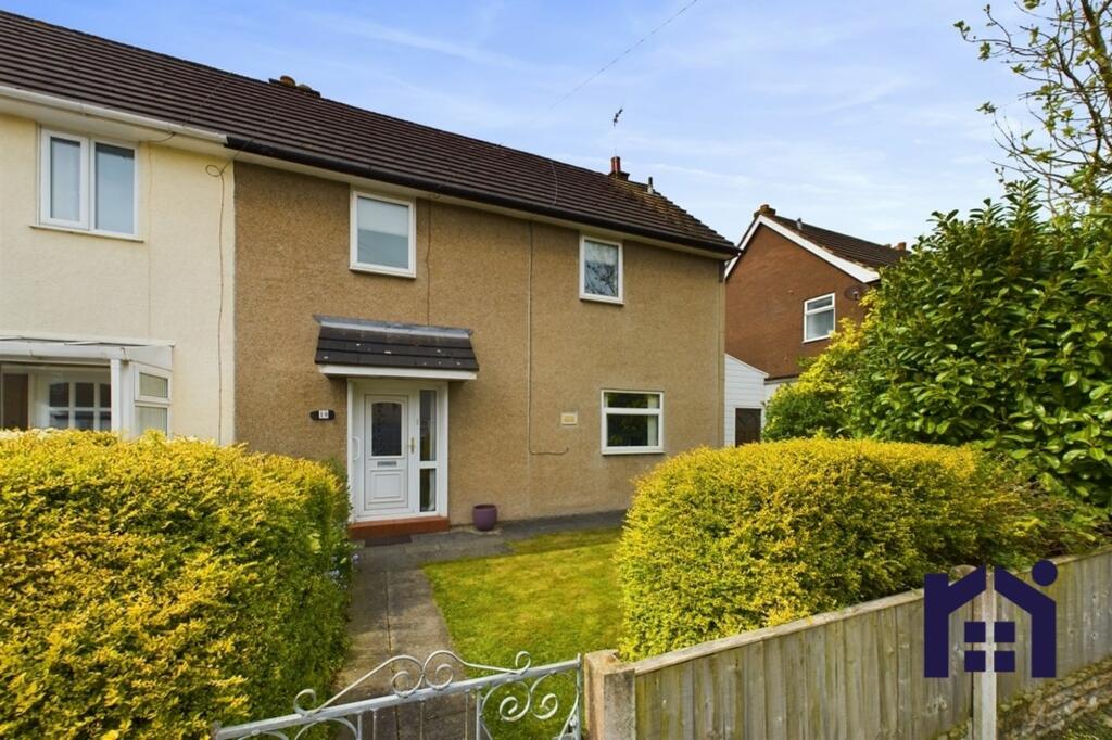 3 bedroom semidetached house for sale in Gillcroft, Eccleston, PR7 5SF
