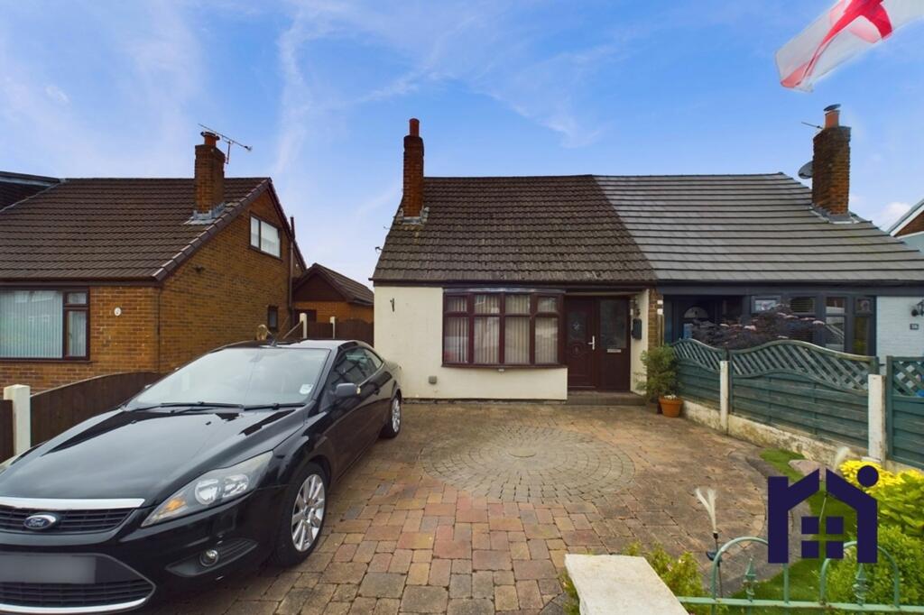 2 bedroom semidetached house for sale in Birchwood Drive, Coppull, PR7