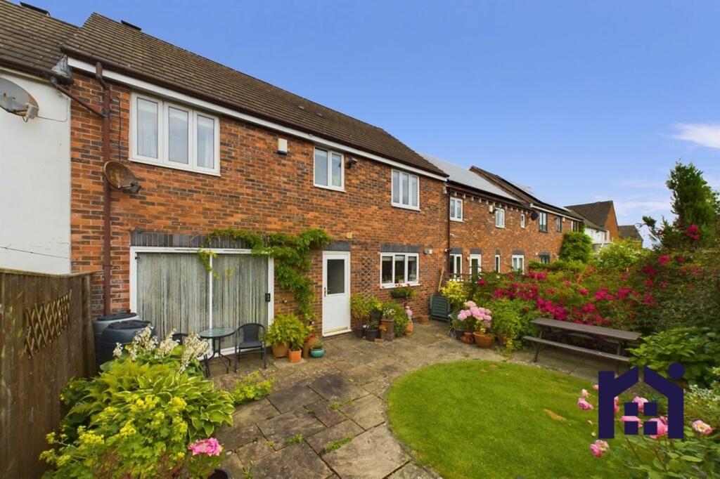 4 bedroom terraced house for sale in Victoria Court, Croston, PR26 9HW