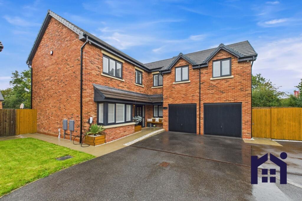 Main image of property: Elder Close, Leyland, PR25