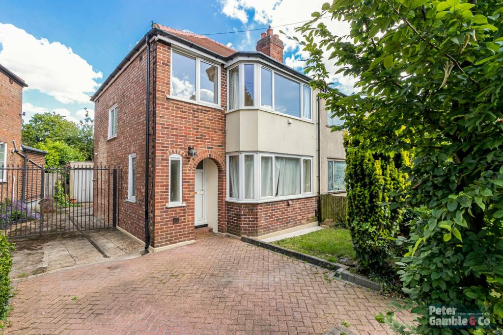 3 bedroom house for sale in Scorton Avenue, Perivale, Greenford, UB6