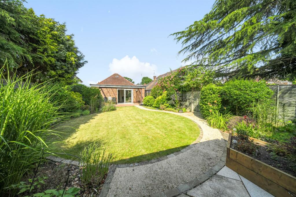 3 bedroom bungalow for sale in Send Marsh Road, Ripley, GU23