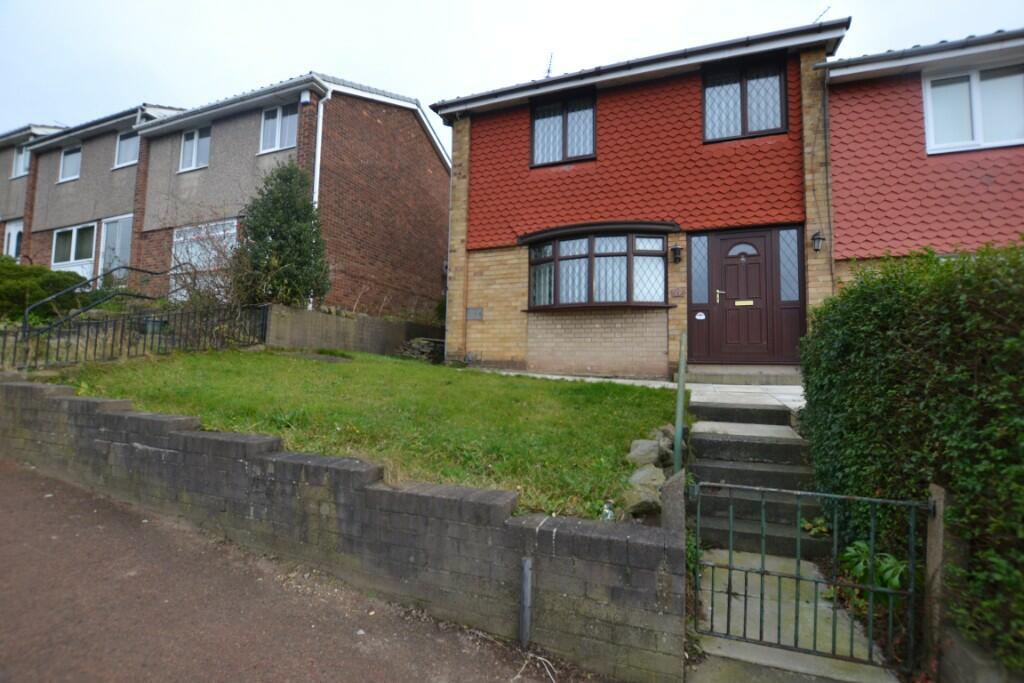 3 bedroom semidetached house for sale in Easedale Gardens, Gateshead