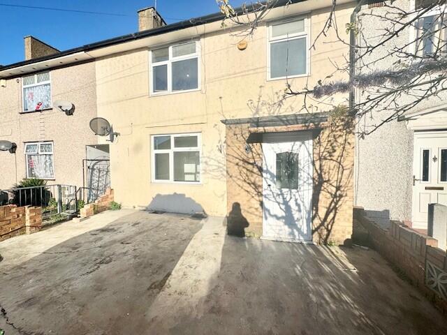 Main image of property: Campden Crescent, Dagenham, RM8 2RS
