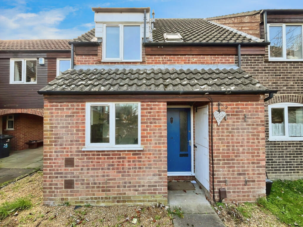 Main image of property: Lushington Close, NR5 9AU