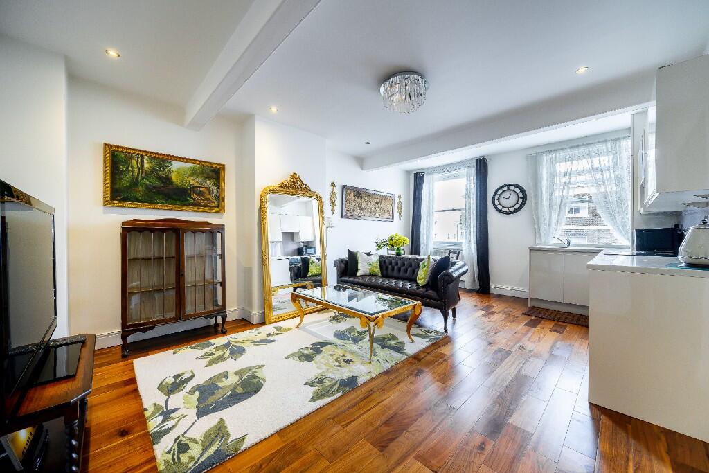 Main image of property: Great Cumberland Place, London, W1H