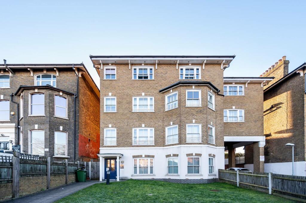 1 bedroom flat for sale in Charlton Road, Blackheath, London, SE3