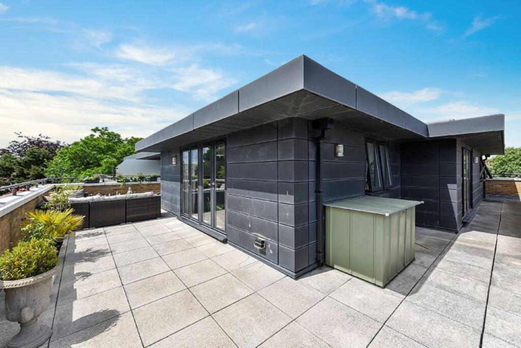 Main image of property: Stratheden Road, Blackheath, London, SE3