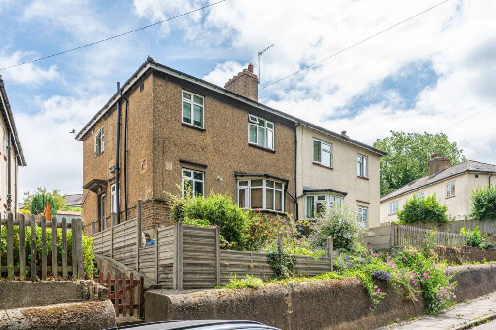 Main image of property: Charlton Lane, Charlton, London, SE7