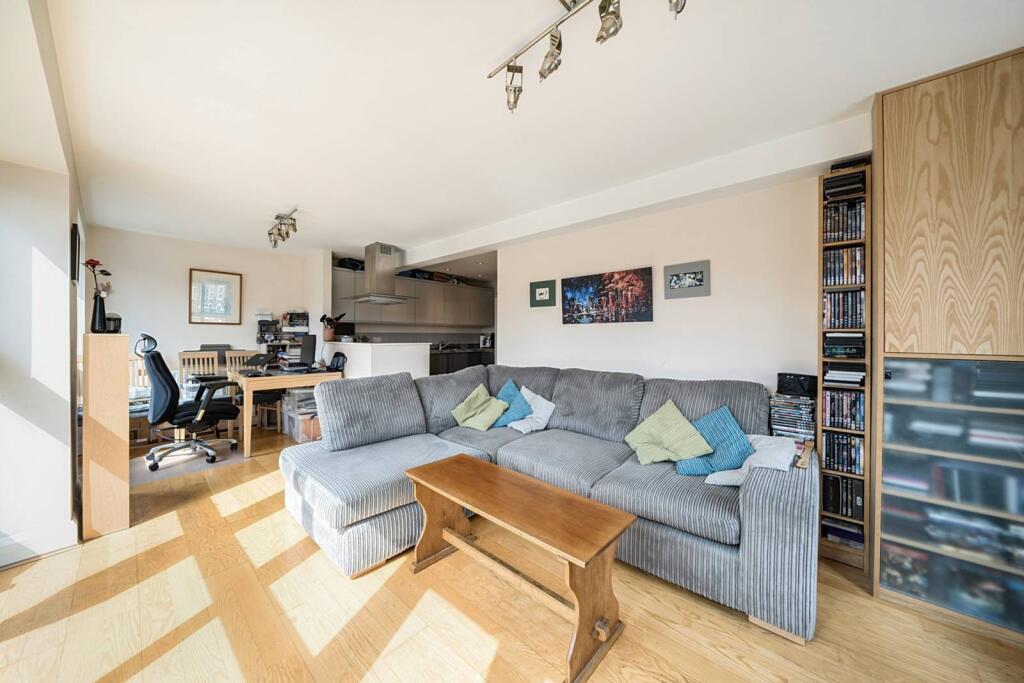 Main image of property: Lee High Road, Lewisham, London, SE13