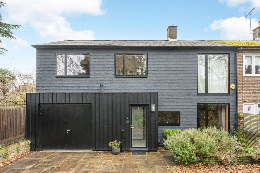 Main image of property: Brooklands Park, Blackheath, London, SE3