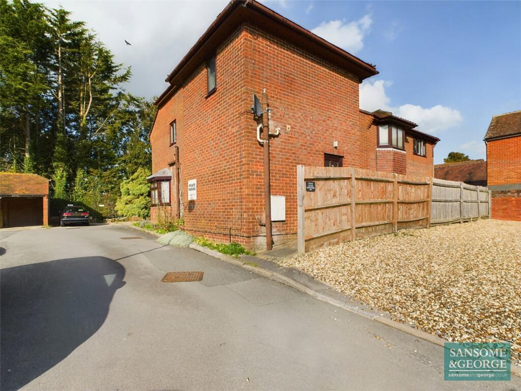 Main image of property: Phoenix Court, Kingsclere, Newbury, Hampshire, RG20