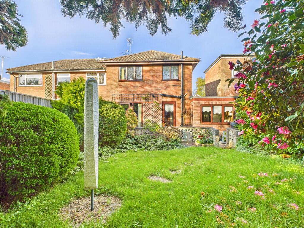 Main image of property: Jerome Road, Woodley, Reading, Berkshire, RG5