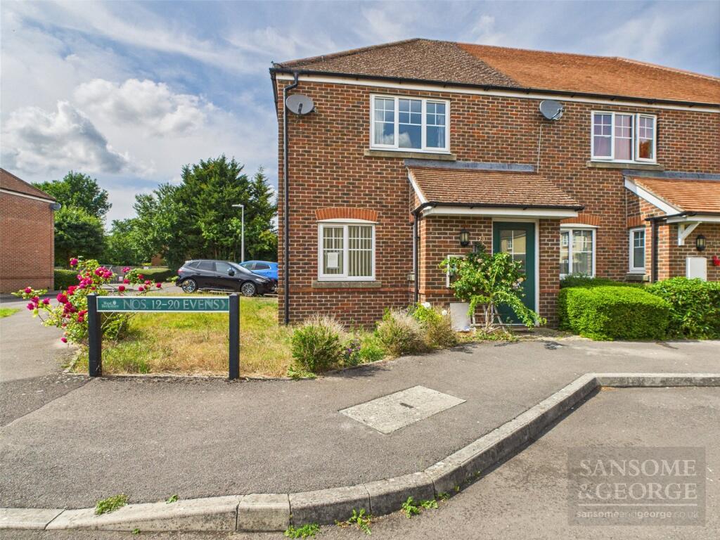 Main image of property: Acorn Gardens, Burghfield Common, Reading, Berkshire, RG7