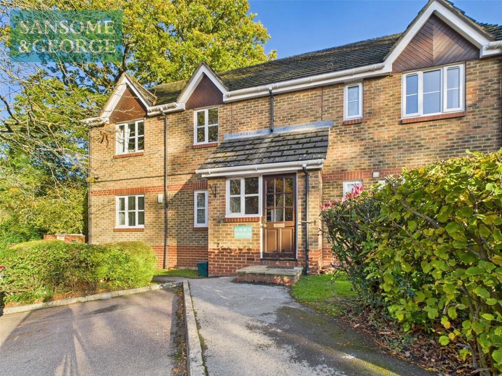 Main image of property: Groves Lea, Mortimer, Reading, Berkshire, RG7