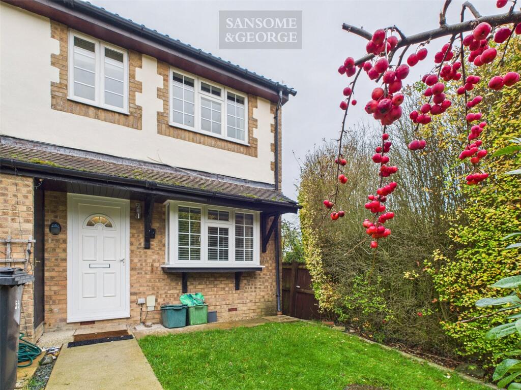 Main image of property: Horseshoe Crescent, Burghfield Common, Reading, Berkshire, RG7