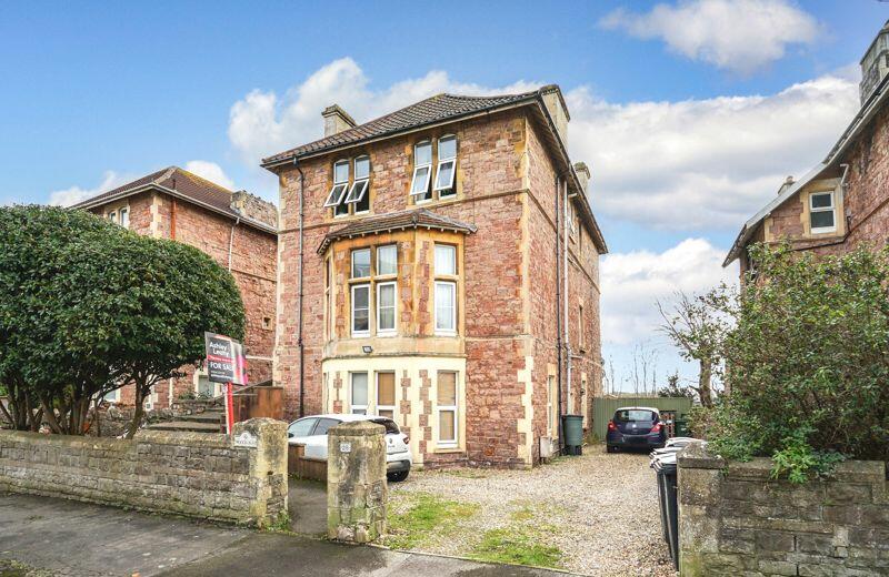 1 bedroom flat for sale in Southside, WestonSuperMare IMMACULATE