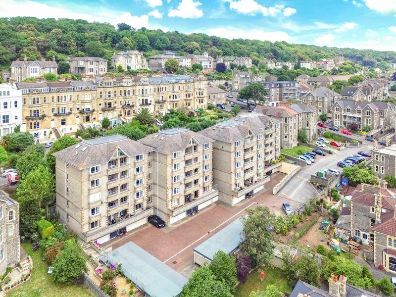2 bedroom flat for sale in Highbury Road, Weston super Mare NO CHAIN