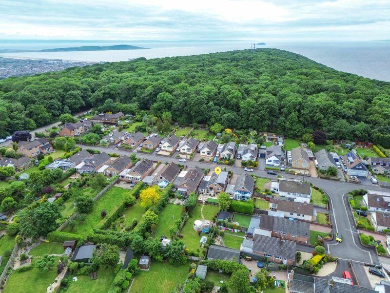 Additional property image - Cliff Road, Worlebury - FABULOUS GARDEN