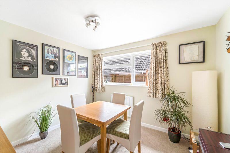 Additional property image - Cliff Road, Worlebury - FABULOUS GARDEN