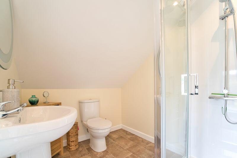 Additional property image - Cliff Road, Worlebury - FABULOUS GARDEN