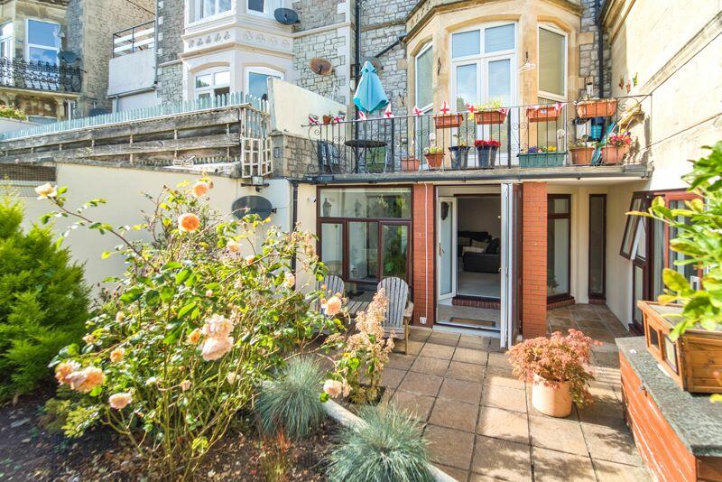 Additional property image - Shrubbery Avenue, Weston super Mare - 3 BED/2BATH + GARDEN - NO CHAIN