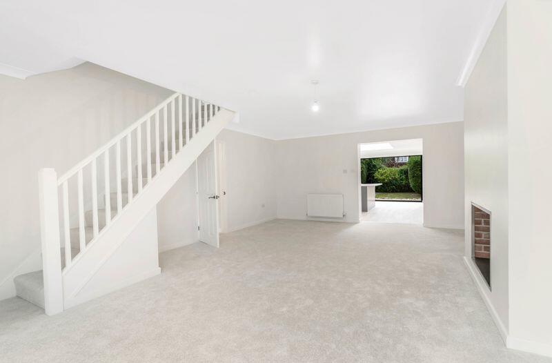 Additional property image - Eskdale Close, Milton - HIGH STANDARD