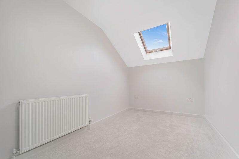 Additional property image - Eskdale Close, Milton - HIGH STANDARD