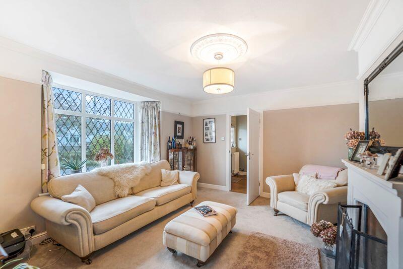 Additional property image - Locking Road, Worle - VERY IMPRESSIVE HOME