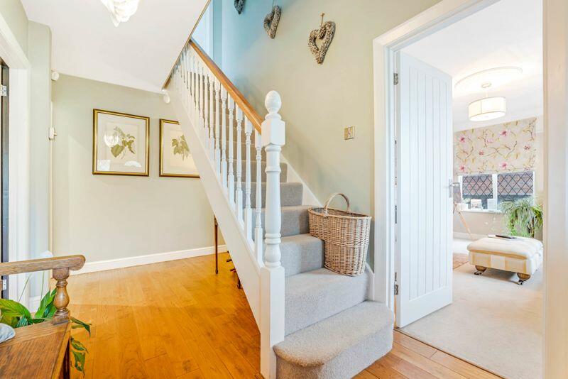 Additional property image - Locking Road, Worle - VERY IMPRESSIVE HOME