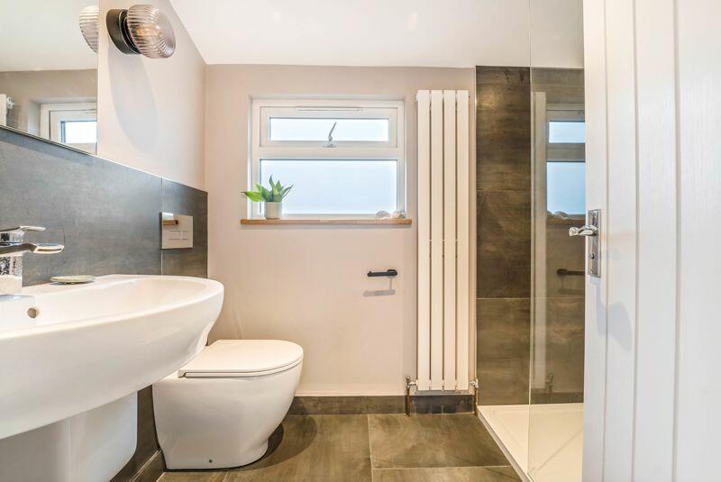 Additional property image - Locking Road, Worle - VERY IMPRESSIVE HOME