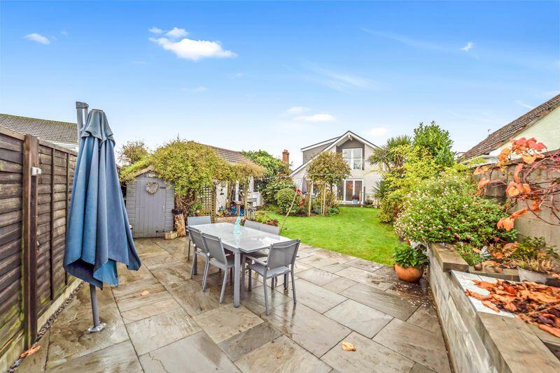 Additional property image - Locking Road, Worle - VERY IMPRESSIVE HOME