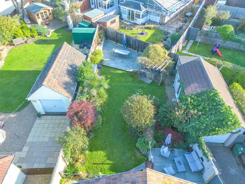 Additional property image - Locking Road, Worle - VERY IMPRESSIVE HOME